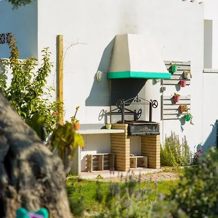 Casa Autosustentable Con Piscina, Huvagondili Casa de Férias