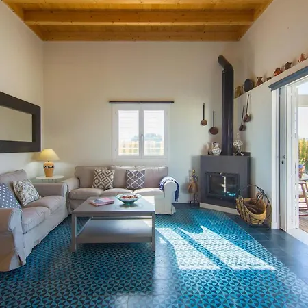 Casa Autosustentable Con Piscina, Huvagondili Casa de Férias Zahora